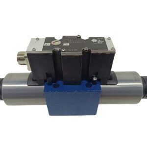 HIM-4WRAE10W60 (Válvula direccional proporcional 4/3 CETOP 5 Centro silla con electrónica integrada)